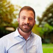 Santiago Orbes, titular del centro especializado La Libertad. Donde tratan pacientes de consumos problemáticos.  